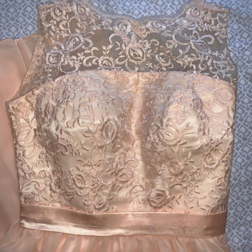 Prom Gown - Picture 2 of 7